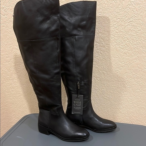 Vince Camuto Jorshie2 Wide Calf Tall Black Leather Boots Size 7M (EU 37.5) - Picture 3 of 15